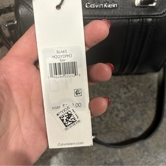 NWT Calvin Klein Blake top zip crossbody.  Black silver hardware - Picture 6 of 6